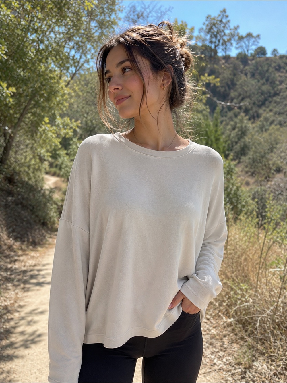 REI Co-op Long Sleeve Performance Top Beige Cream Relaxed Fit Women’s Large